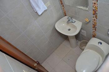 Hotel Exito Barranquilla Баранкила Екстериор снимка
